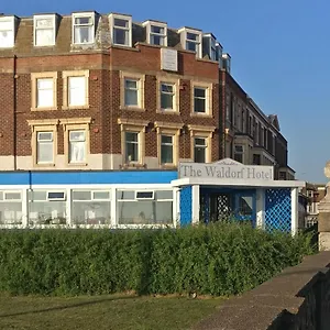 The Waldorf - Near Pleasure & Sandcastle Blackpool